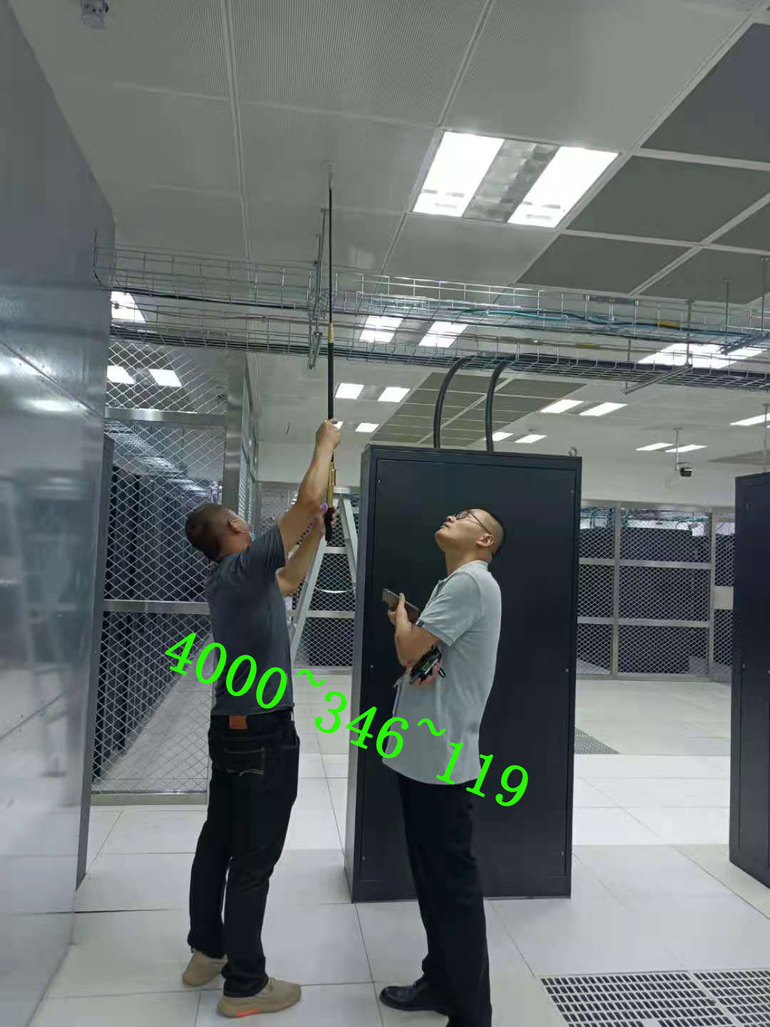 ���(z��i)�󾯿������z��S�o